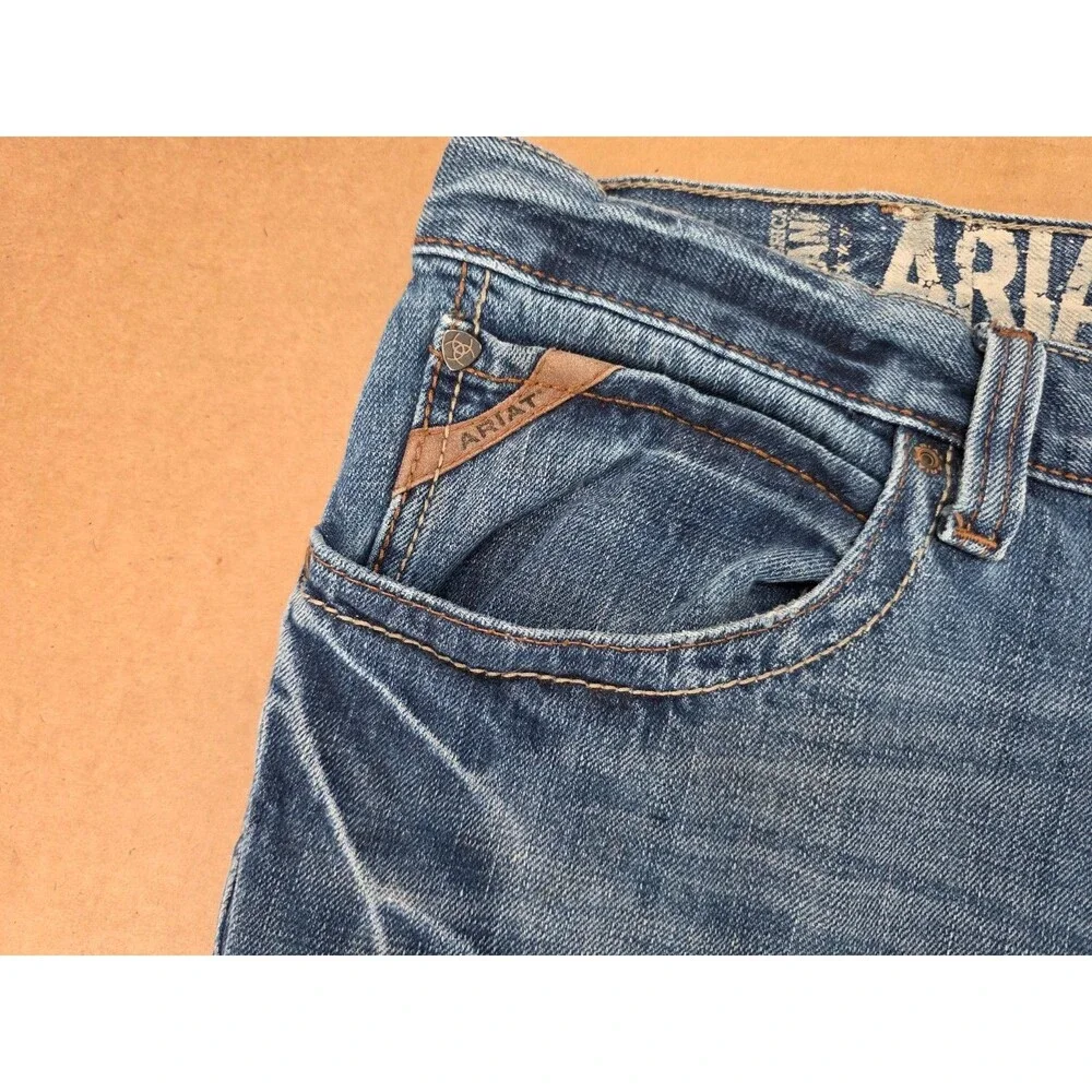Ariat M4 Low Rise Bootcut Jeans Mens 36x 34 Medium Wash Distressed Cotton Denim